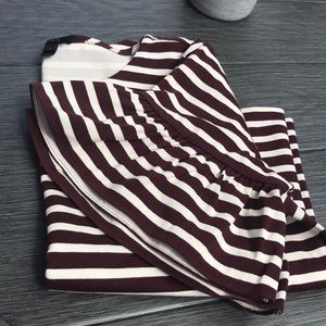 J CREW top with flutter sleeves, maroon & white, size S